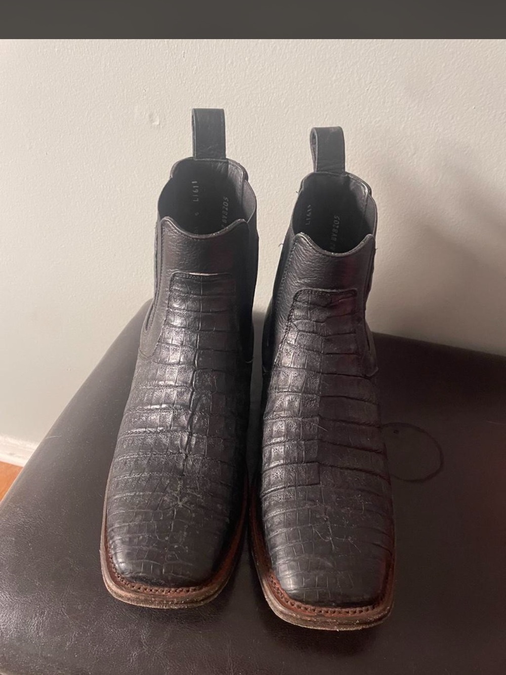 Los Altos Men's Black Croc-Embossed Chelsea Boots 10.5
